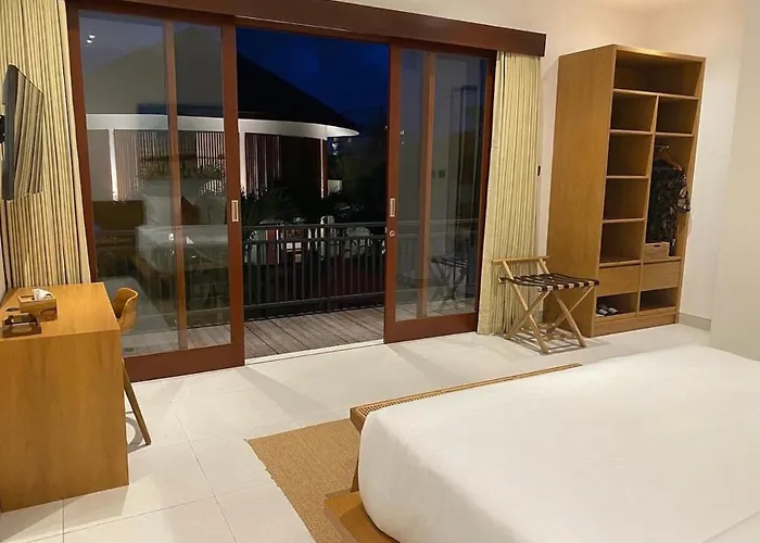 Villa T *